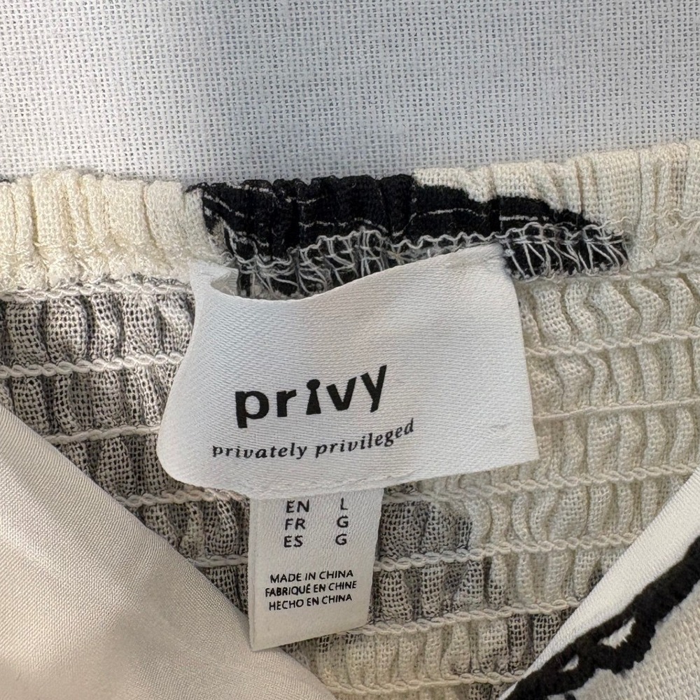 Privy Privately Privileged Floral Linen Blend Button Front Smocked Crop Top L - Picture 3 of 9